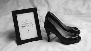 Frame And Stiletto Black Aesthetic black aesthetic wallpaper