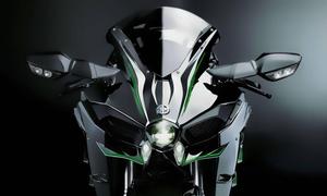 Front View of a sleek Kawasaki H2R - The epitome of raw power and speed kawasaki h2r wallpaper