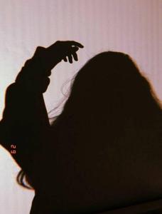 Girl With Raised Arm PFP Aesthetic Background pfp aesthetic wallpaper