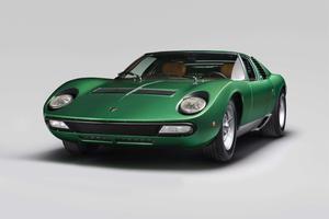 Green Lamborghini Car Picture