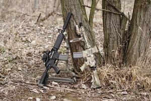 Guns On Tree gun wallpaper