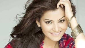 Heroine Urvashi Rautela heroine wallpaper