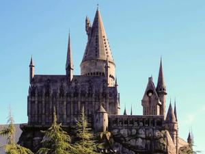 hogwarts castle at harry potter world hogwarts wallpaper