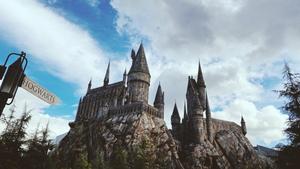 Hogwarts School of Witchcraft and Wizardry – Home of Harry Potter harry potter wallpaper