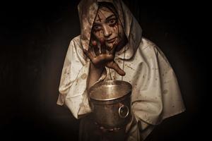Horror Woman Witch Picture horror wallpaper