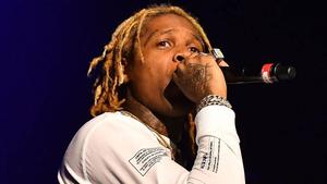 Intense Moment with Lil Durk in Concert lil durk wallpaper
