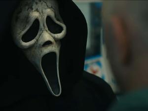 Intense Staring Ghostface Revealing His Vulnerable Side ghostface wallpaper