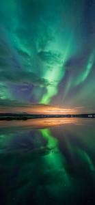 IPhone 13 Pro Max Green Auroras iphone 13 pro max wallpaper