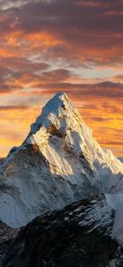 IPhone 13 Pro Max Snowy Peak iphone 13 pro max wallpaper