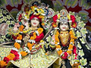 ISKCON Krishna And Radha With Tilaka And Bindhi iskcon wallpaper