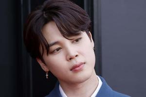 Jimin of BTS at the 2021 Grammy's! jimin wallpaper