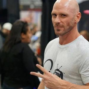 Johnny Sins At Convention johnny sins wallpaper