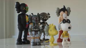 KAWS Collectible Sculptures kaws wallpaper
