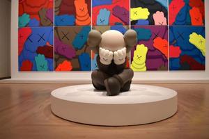 KAWS Companion Rugged Brown bear kaws wallpaper