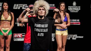 Khabib Nurmagomedov Muscle MMA Pose khabib nurmagomedov wallpaper