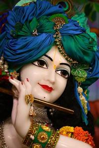 Krishna's Statue In An ISKCON Temple iskcon wallpaper