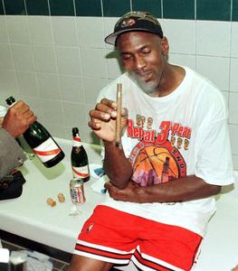 Legendary NBA player Michael Jordan michael jordan wallpaper