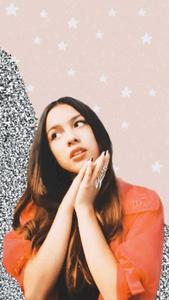 Letting go of what doesn't serve you and allowing yourself to grow olivia rodrigo aesthetic wallpaper