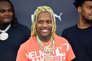 Lil Durk Smilingwith Friends king von and lil durk wallpaper