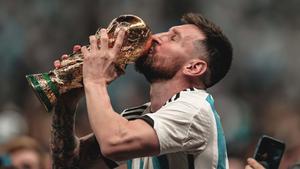 Lionel Messi playing soccer messi wallpaper