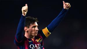 Lionel Messi with Two Thumbs Up messi wallpaper