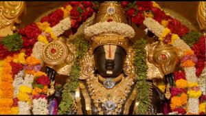 Lord Venkateswara With Garlands Close-up lord venkateswara wallpaper