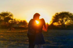 Love Cute Couple Kissing love cute couple wallpaper