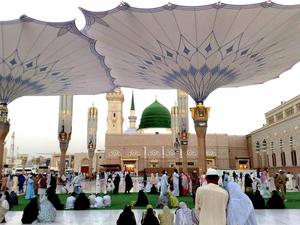 Madina Sharif Plaza Umbrella madina sharif wallpaper