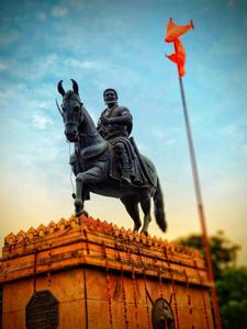 Majestic Portrait of Chhatrapati Shivaji Maharaj Wallpaper