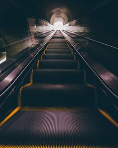 Make Sure to Use the WhatsApp Escalator whatsapp wallpaper