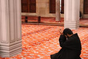 Man Praying To Allah Wallpaper