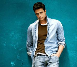 Man Smiling at the Beach  Wallpaper