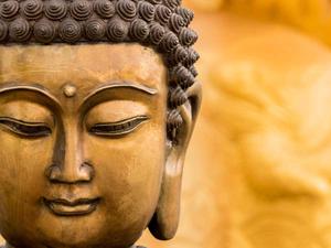 meditating Buddha in peaceful ambiance buddha wallpaper