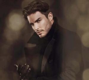 Men showing the beauty of strength Wallpaper