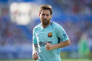 Messi 4k Ultra HD Run messi 4k ultra hd wallpaper