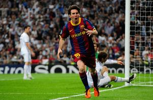 “Messi: A Football Legend" messi wallpaper