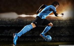 Messi's signature celebration - a sprint & a double fist pump messi wallpaper