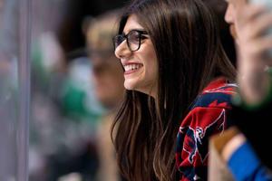 Mia Khalifa Courtside Seat mia khalifa wallpaper