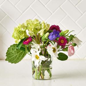 Modern Flower Arrangement Picture flower wallpaper