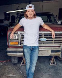 Morgan Wallen Old Ford Car morgan wallen wallpaper