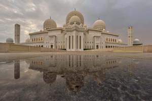Mosque Reflected On Puddle Islamic Background islamic wallpaper