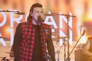 Music artist, Morgan Wallen, performing live morgan wallen wallpaper