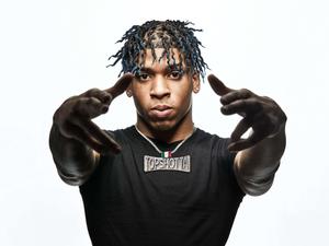 NLE Choppa Performing on Stage nle choppa wallpaper