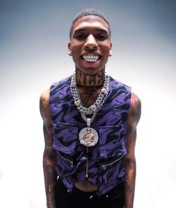 Nle Choppa striking a bold pose nle choppa wallpaper