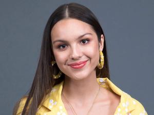 Olivia Rodrigo Yellow Dress Smile olivia rodrigo wallpaper