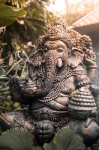 Outdoor Statue Of Ganesh Mobile ganesh mobile wallpaper