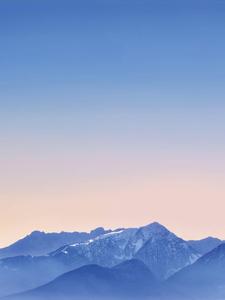 Pastel Horizon Over Mountains iPad ipad wallpaper