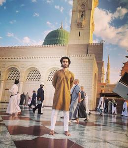 Pilgrim And Madina Sharif madina sharif wallpaper