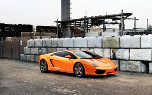 Power & Performance Meet: The Lamborghini Gallardo lamborghini wallpaper