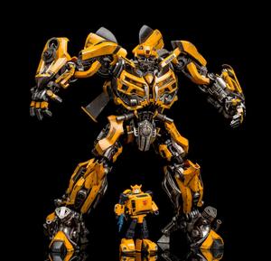 Radical transformation of an Autobot transformers wallpaper